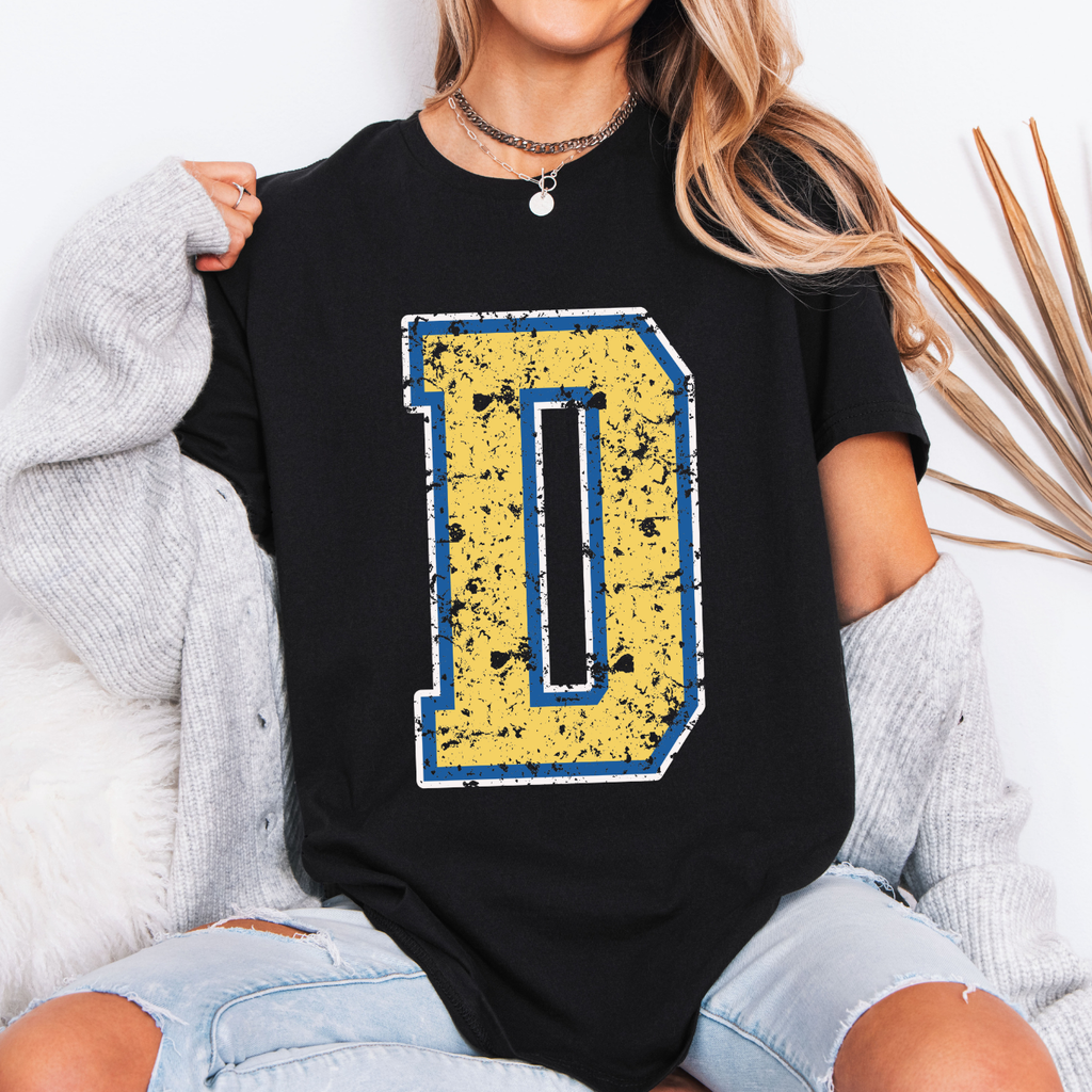 Durant Wildcats Distressed “D” Tee