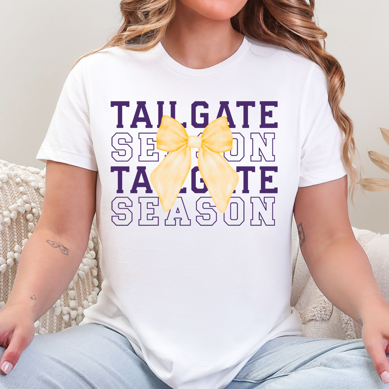 Muscatine Muskies Tailgate Season Bow Tee