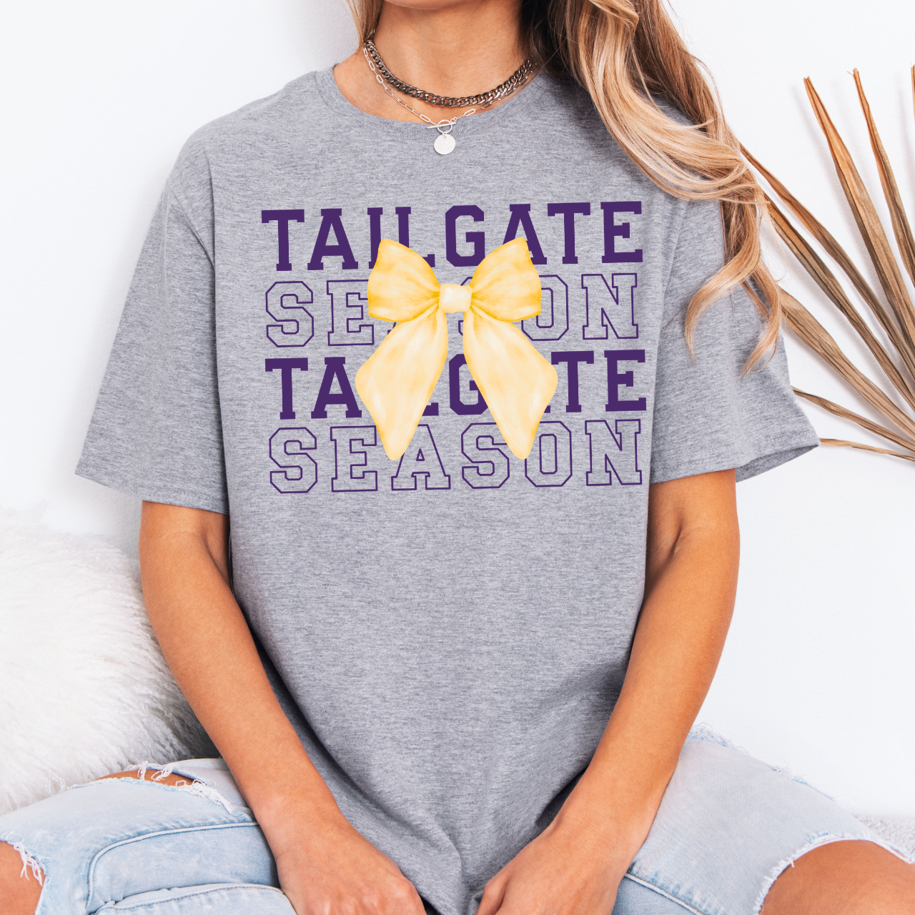 Muscatine Muskies Tailgate Season Bow Tee