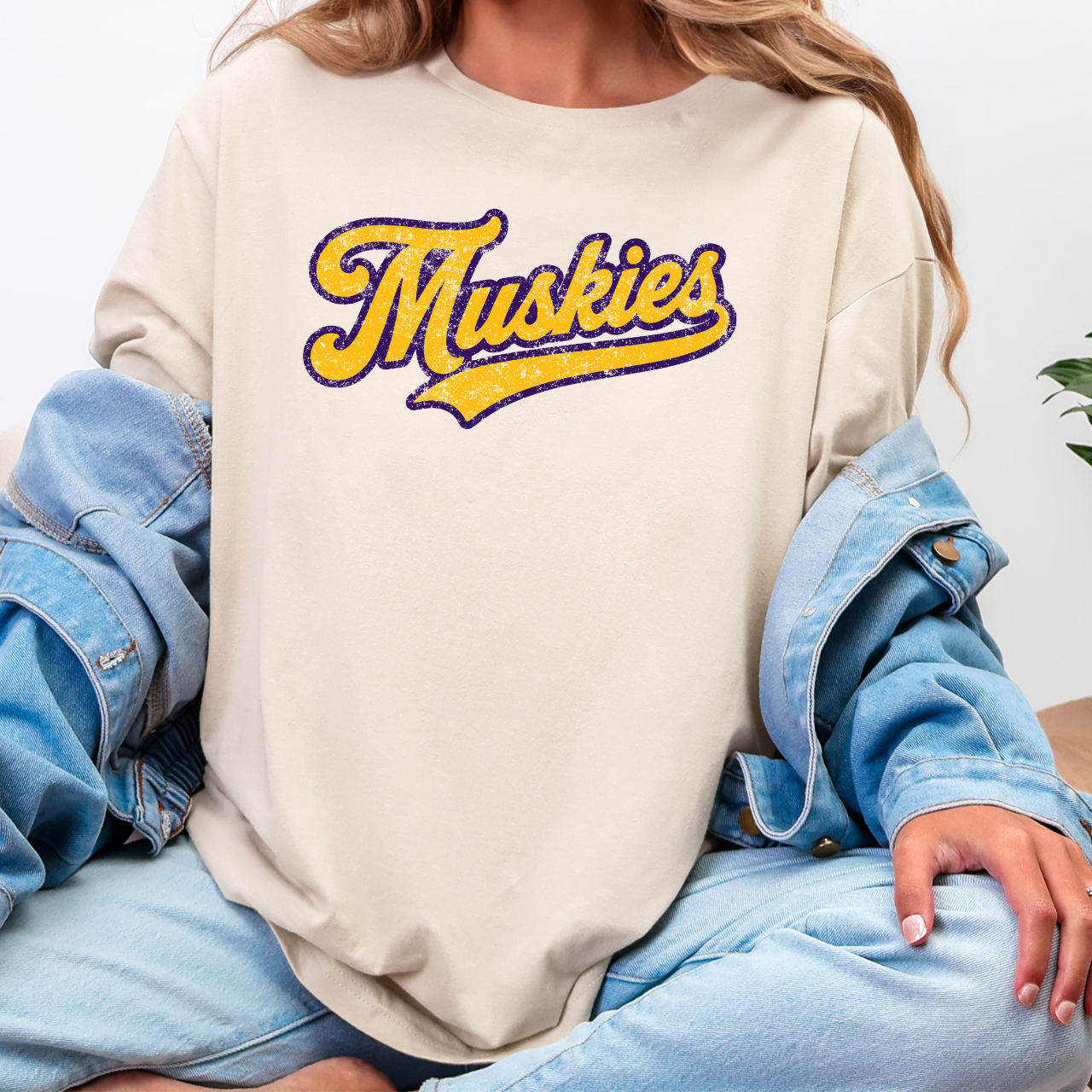 Muscatine Muskies Vintage Script Tee