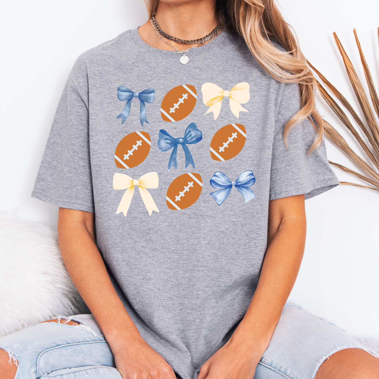 Durant Wildcats Football Bows Tee