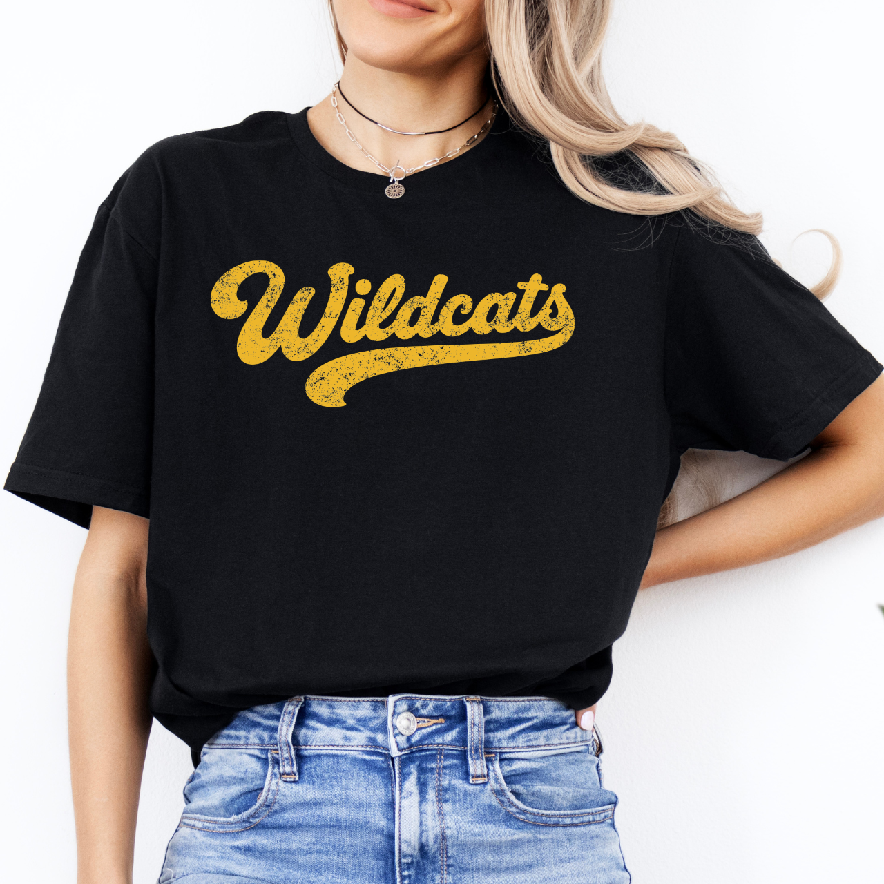 Durant Wildcats Vintage Script Graphic Tee