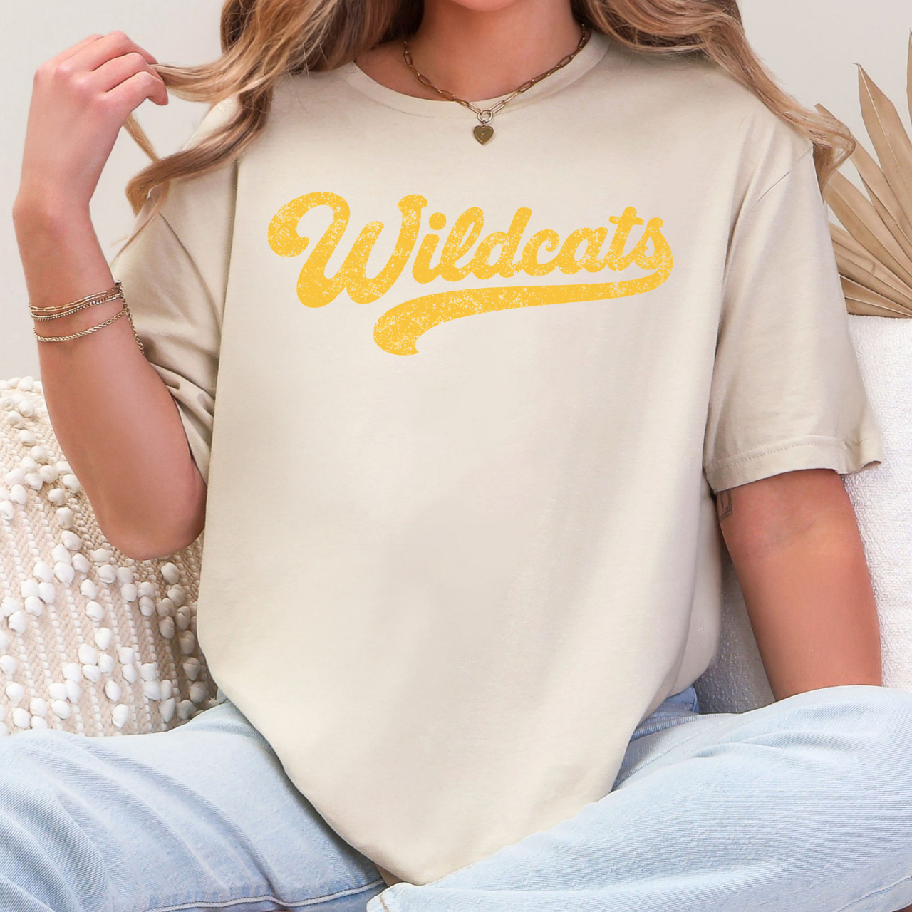 Durant Wildcats Vintage Script Graphic Tee
