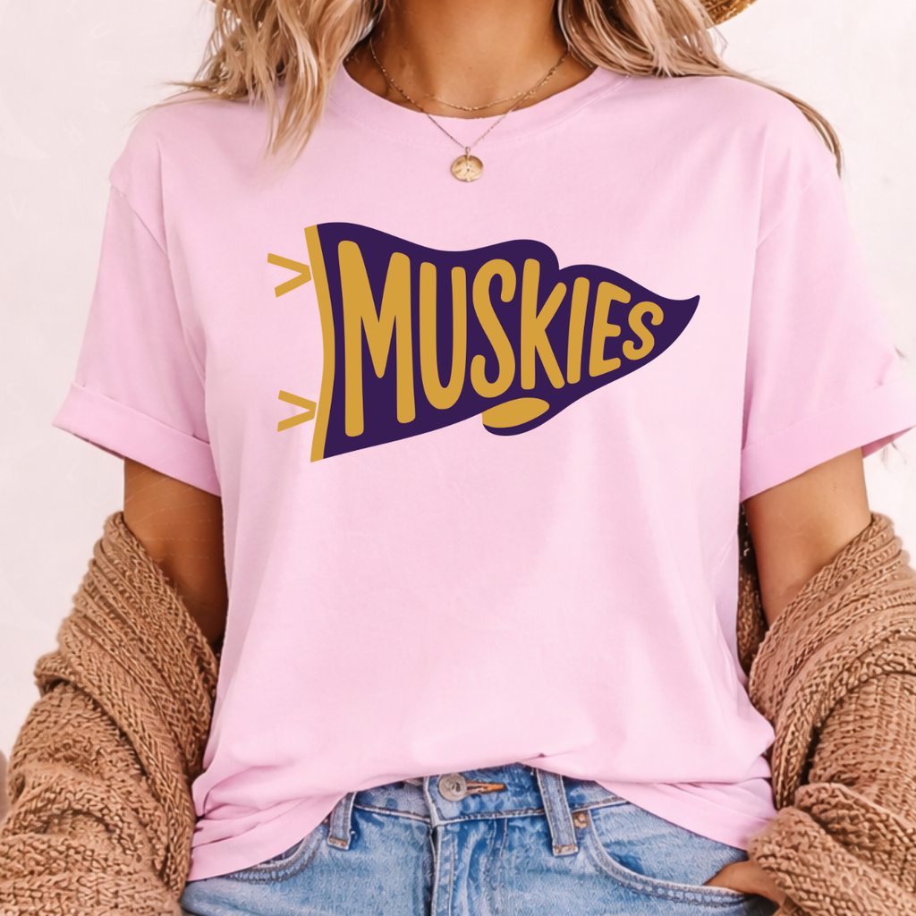 Muskies Retro Pennant Tee