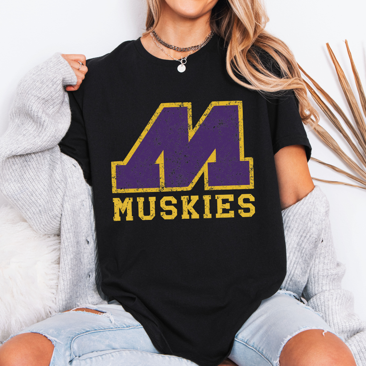 Muscatine Distressed Logo Tee