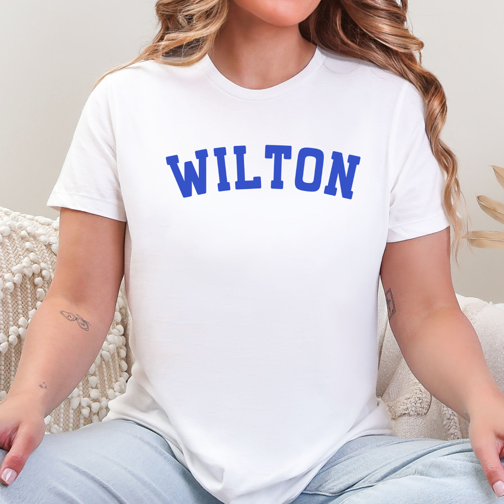 Wilton Classic Arch Spirit Tee
